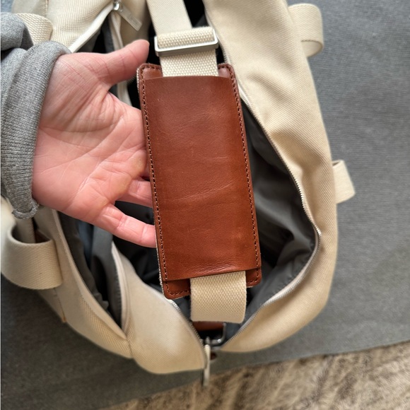 AWAY Limited Edition Canvas Weekender Bag - Picture 7 of 15